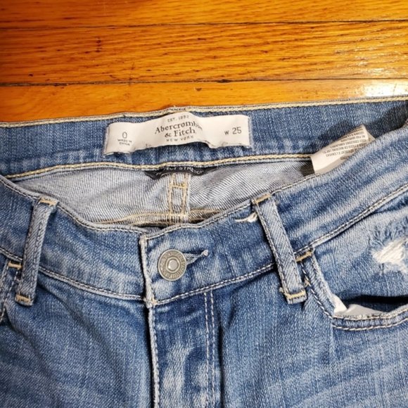 Abercrombie Fitch Ankle Jeans Distressed Denim Busted Knee Cotton Preppy Boho 25 - Picture 4 of 8